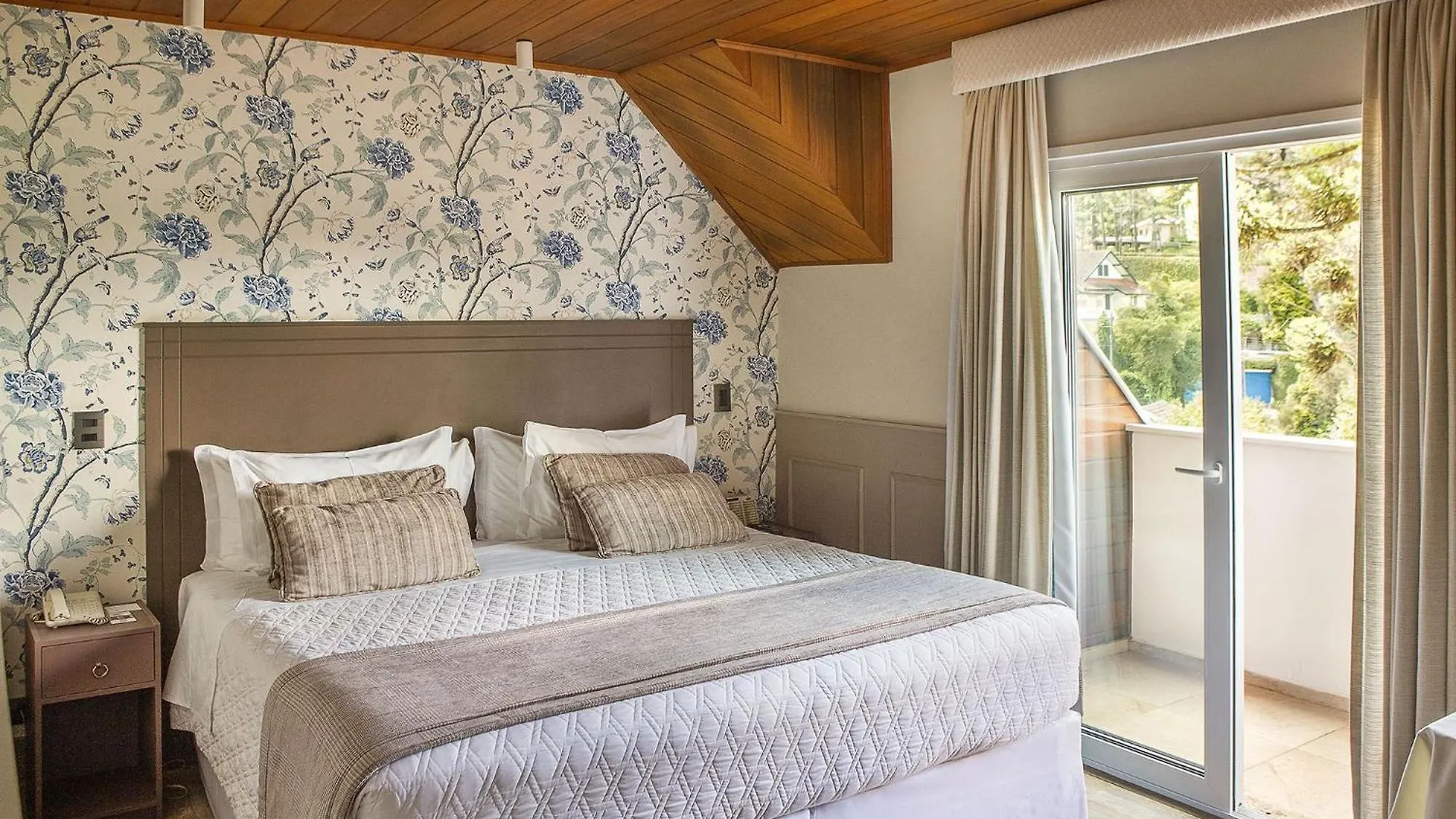Hotel Estoril Campos do Jordao Brazil
