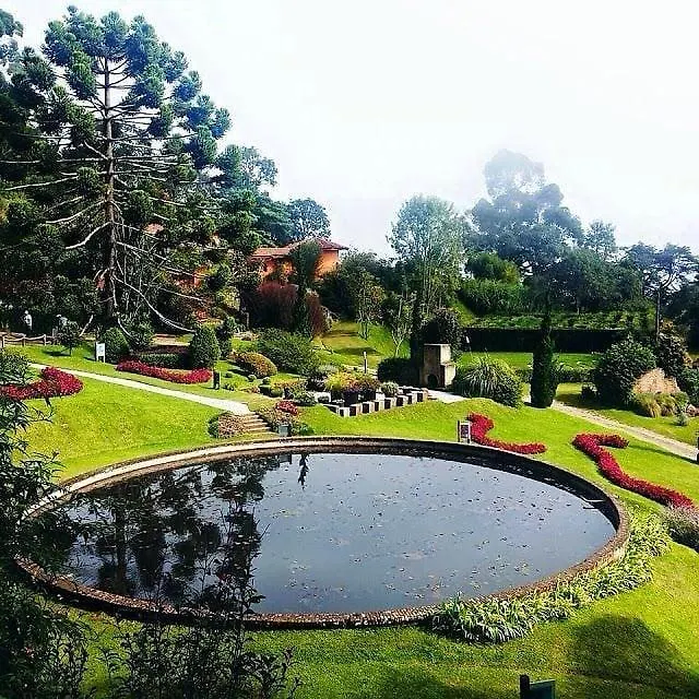 Hotel Estoril Campos do Jordao