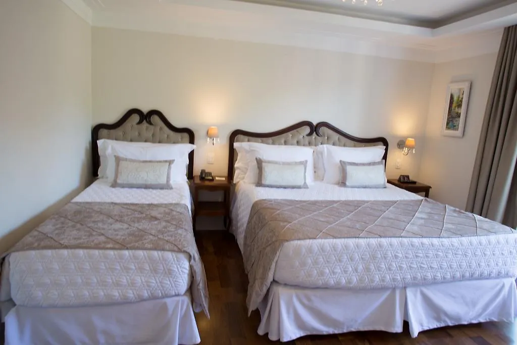 Hotel Estoril Campos do Jordao